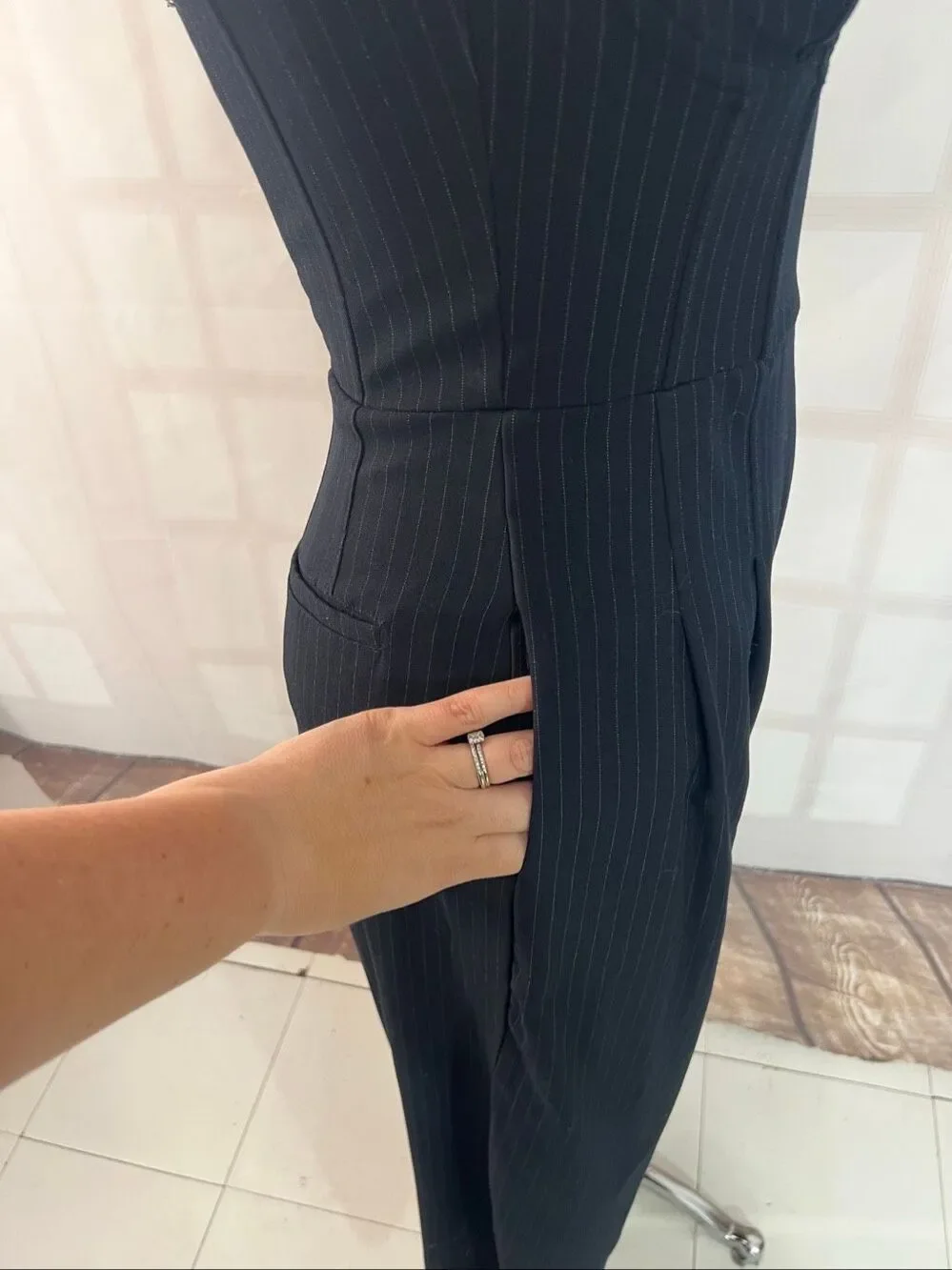 Anthropologie Dark Navy White Tailored Wide Leg Corset Pinstripe Jumpsuit Size 2